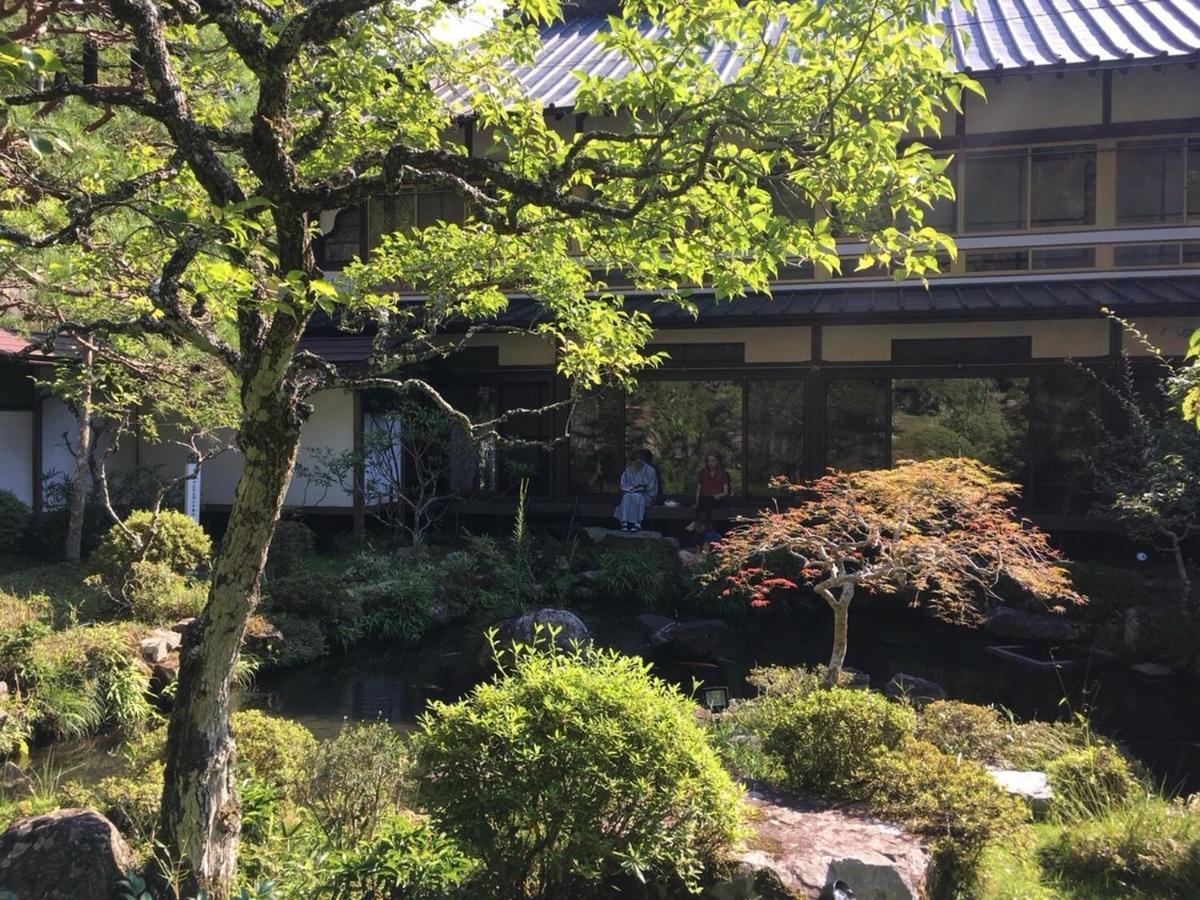 Temple Lodging Shukubo Kakurinbo Minobu Exteriör bild