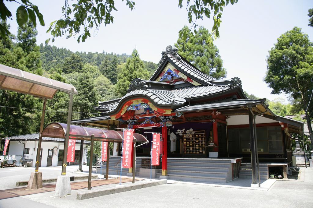 Temple Lodging Shukubo Kakurinbo Minobu Exteriör bild