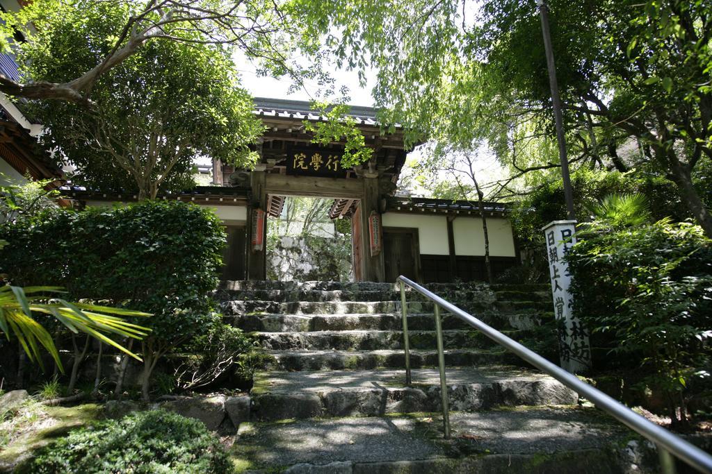 Temple Lodging Shukubo Kakurinbo Minobu Exteriör bild